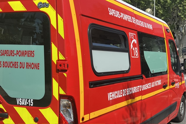 Accident spectaculaire sur le parking d'une zone commerciale à La Ciotat : plusieurs blessés