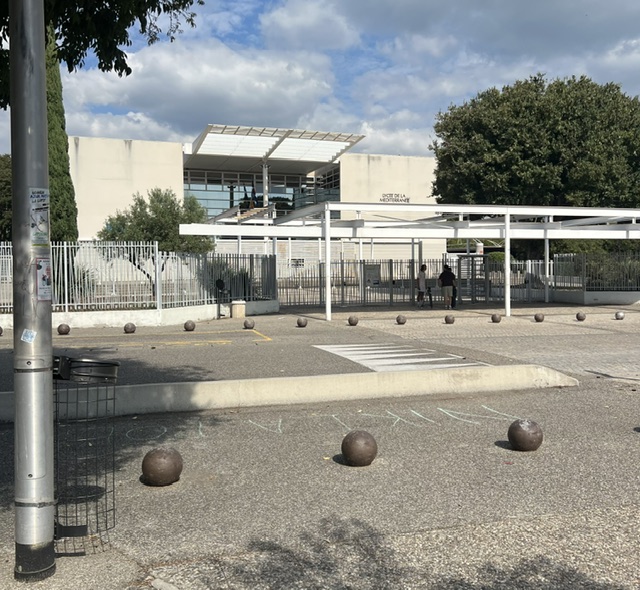 La Ciotat : trois lycéens de 16 ans en garde à vue après l’agression d’un professeur